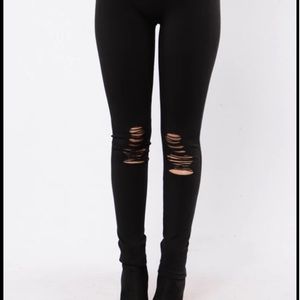 NWT - Leggings with distressed knees - size S/M, colour Deep Blue Indigo